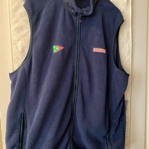 Men’s L Vineyard Vines vest